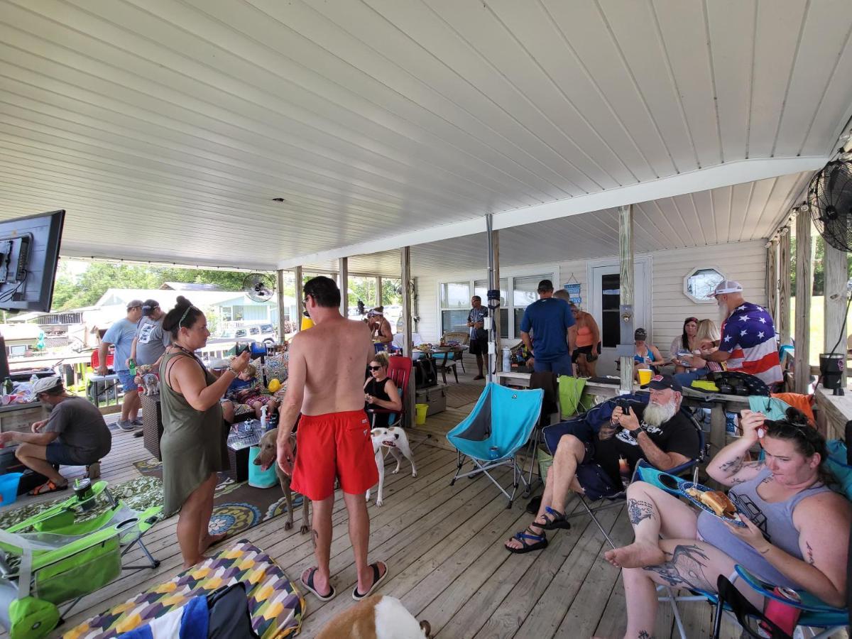The Fifth Promise - A Cozy Lakehouse Retreat Chipley Εξωτερικό φωτογραφία